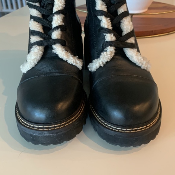 See By Chloe-Shearling boots-size 41(size 10-11) - Picture 8 of 15